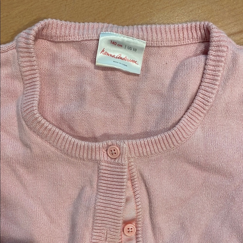 like new Hanna Andersson sweater